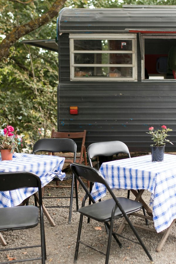 Découverte du food truck à reims : burgers frais et locaux